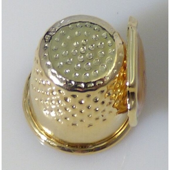 Myrtle Beach SC Thimble Souvenir The Palace Theater Gold Tone Metal Vintage - Picture 8 of 11